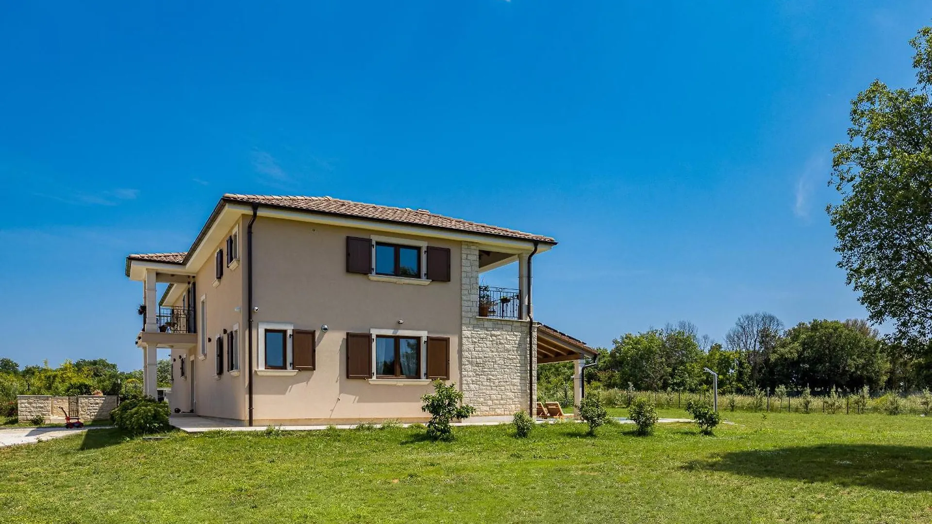 Villa Campagna Near Fazana With 7250M2 Large Garden And Sauna Galižana Croatie