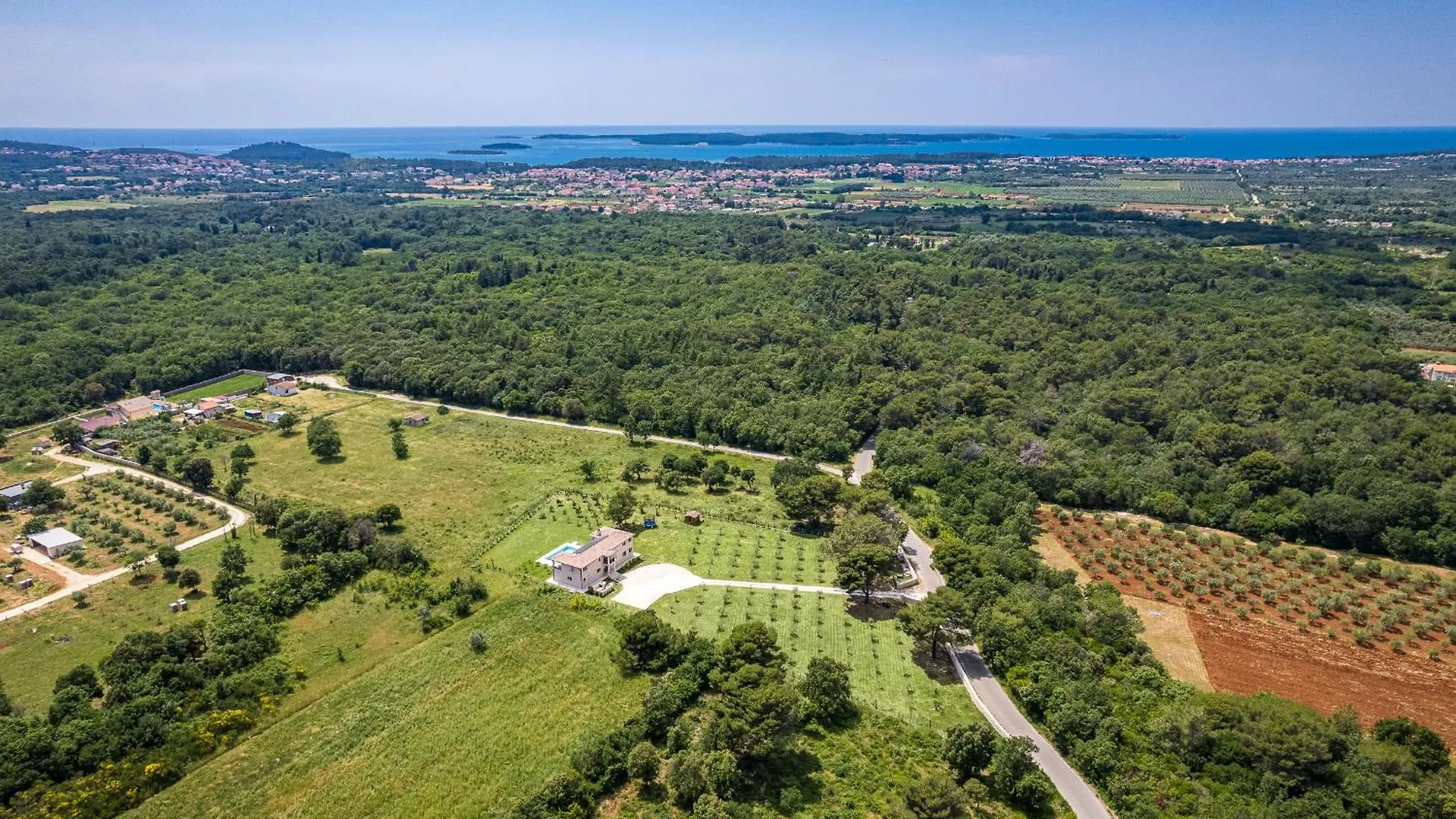 Villa Campagna Near Fazana With 7250M2 Large Garden And Sauna Galižana