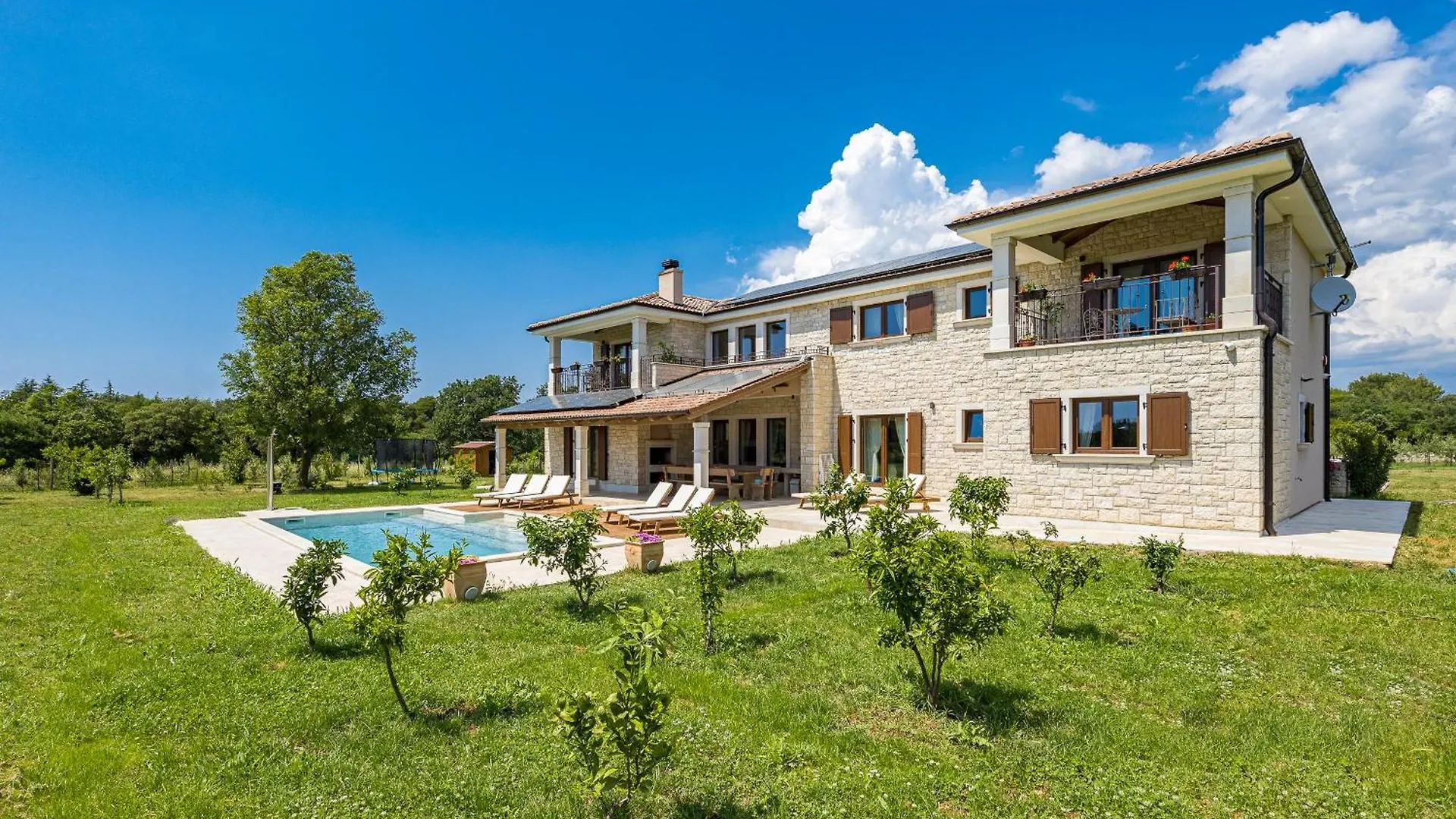 Villa Campagna Near Fazana With 7250M2 Large Garden And Sauna Galižana 0*,  Croatie